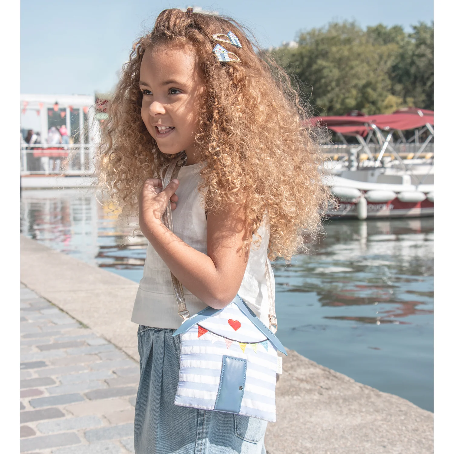 Little Beach Hut Bag 2